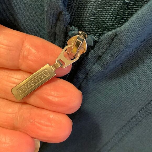 Denim and Company size small active wear color is blue - Picture 5 of 8